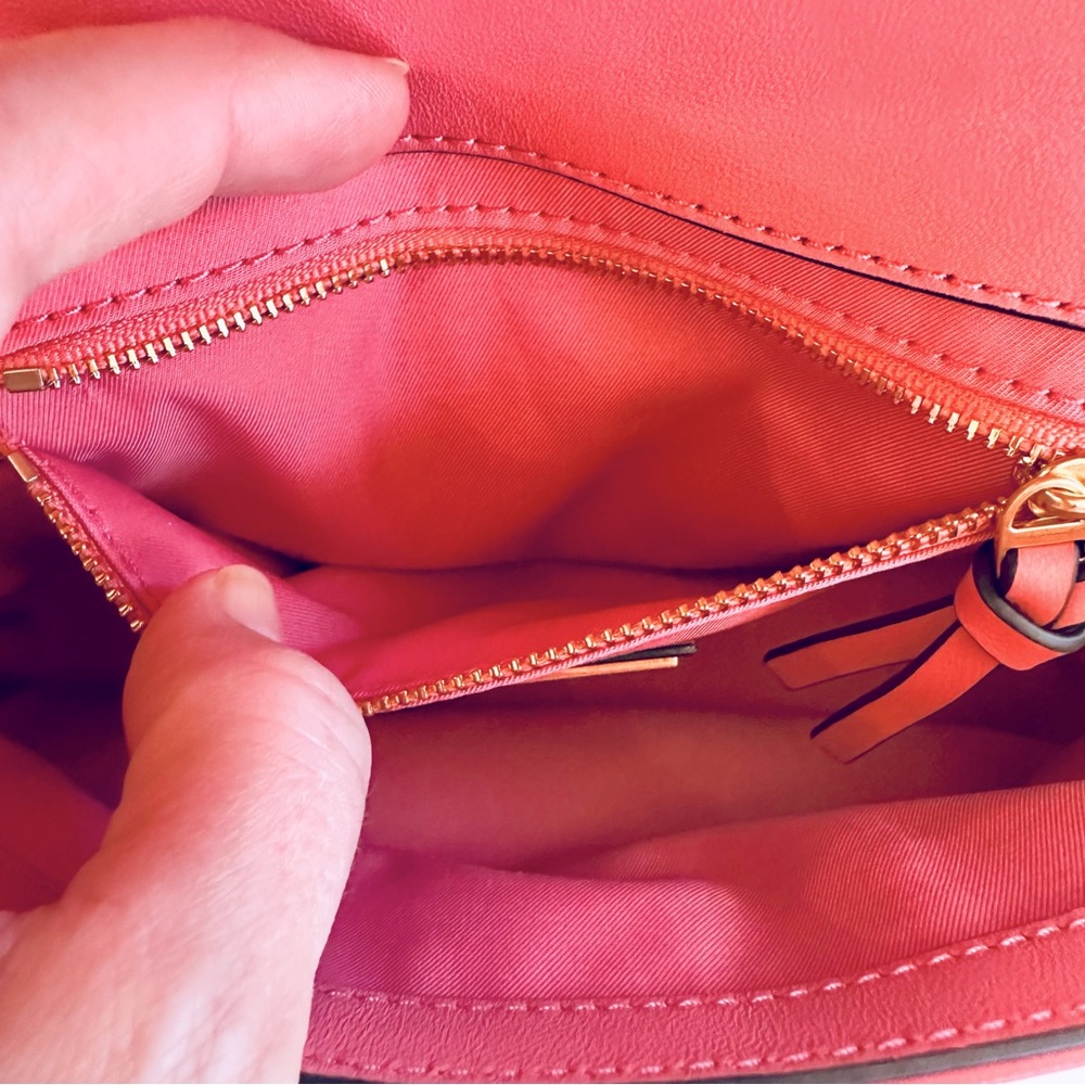 Tory Burch Fleming small leather crossbody convertible spring Pink bag purse - Picture 13 of 14